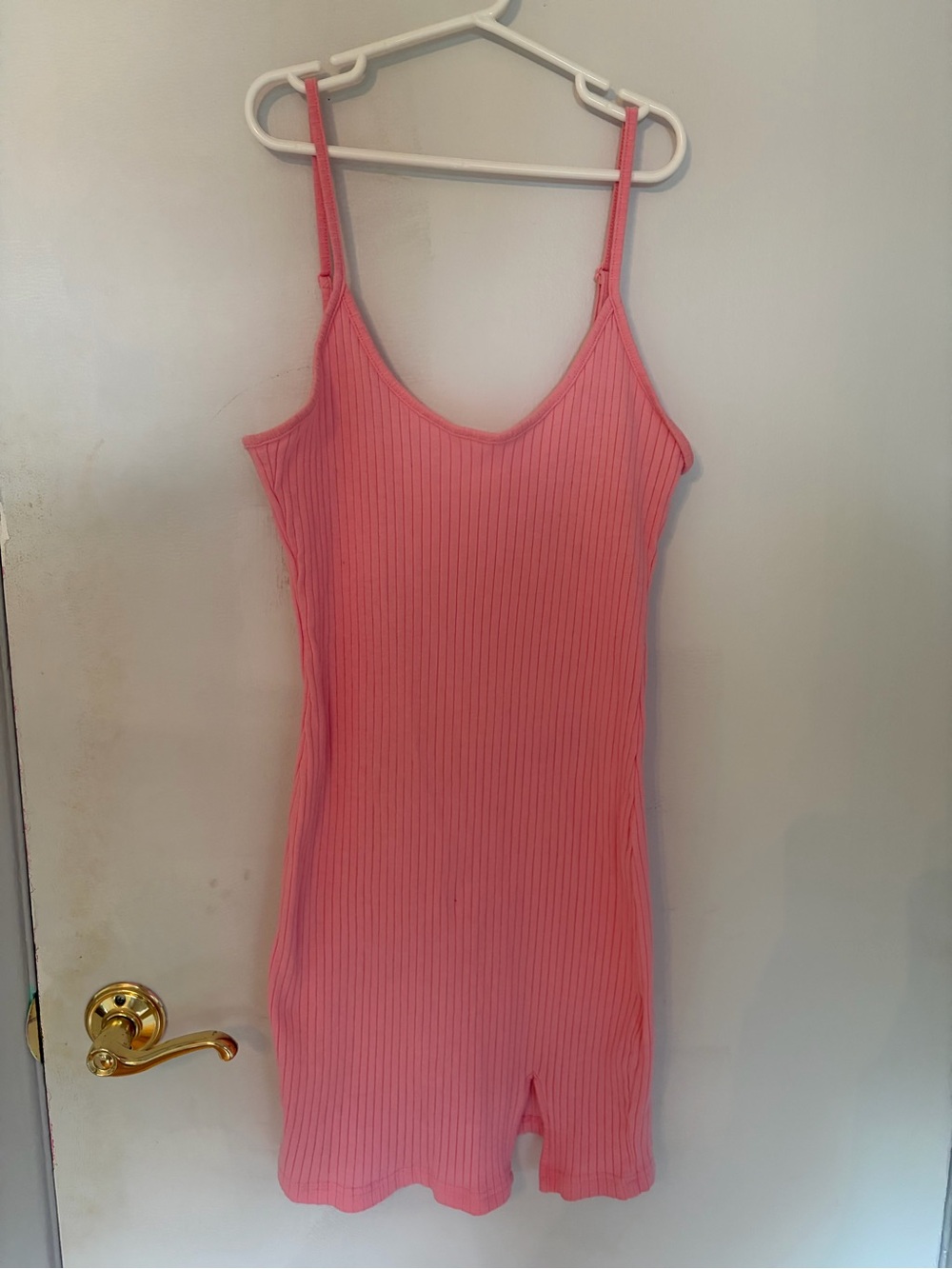 Women’s SHEIN Pink Ribbed Mini Dress with Slit Size Large